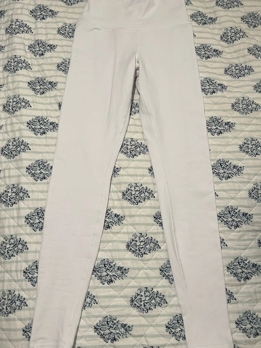 ALO Yoga White High-Rise Leggings